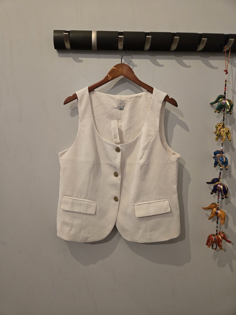 a new day Cream Button-Front Women's Vest